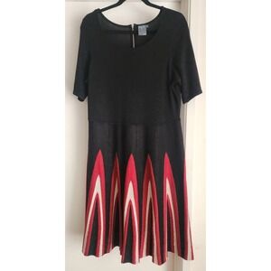Gabby Skye Maxi Dress 1X Black Red White Geometric Short Sleeve Round Neck Gown